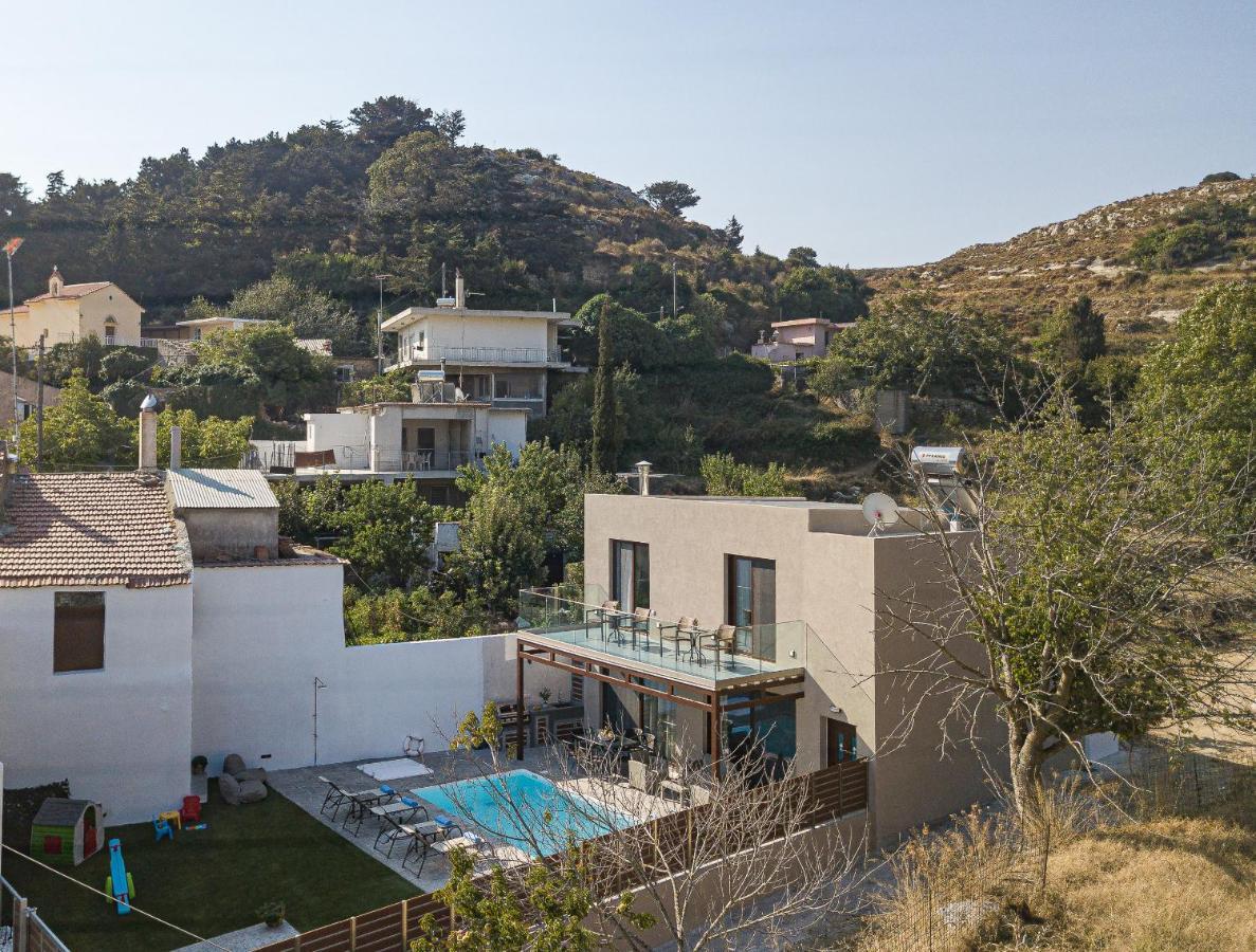 Fotinos Fotinou Villa, A Secret Retreat, By Thinkvilla מראה חיצוני תמונה