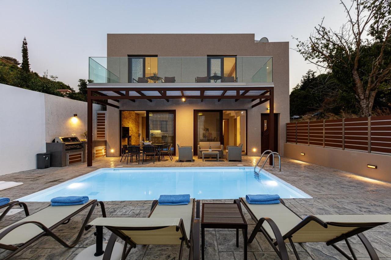 Fotinos Fotinou Villa, A Secret Retreat, By Thinkvilla מראה חיצוני תמונה